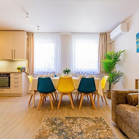 Roomy Apartment 80Sqm At City Center Free Parking Space, Ac & Balcony Budapest Exterior foto