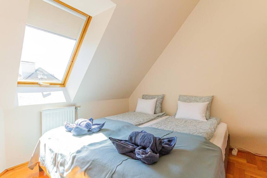 Roomy Apartment 80Sqm At City Center Free Parking Space, Ac & Balcony Budapest Exterior foto
